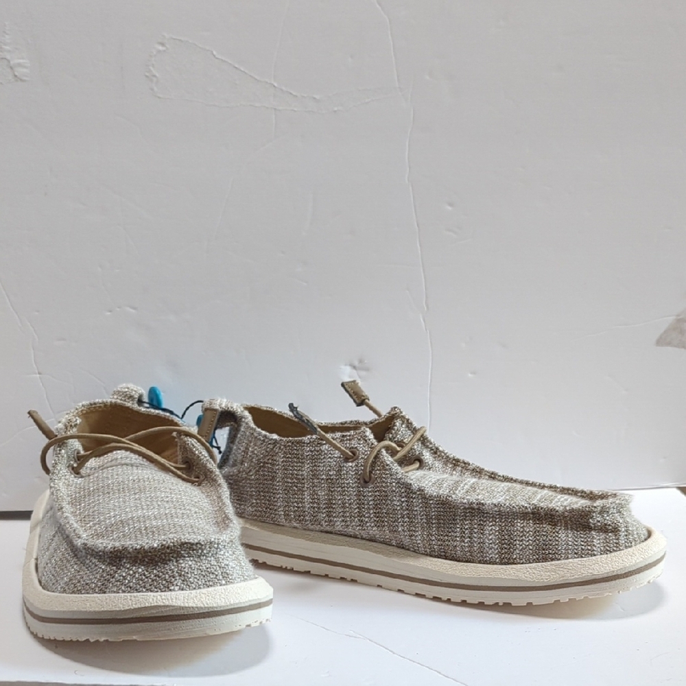 Maui and Sons Men's Slip On Beach Loafers Khaki  Size 7 NEW - Picture 3 of 6